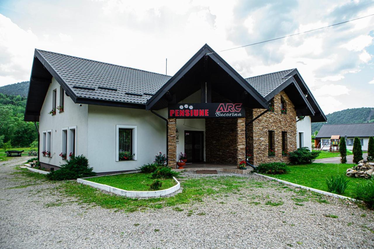 Pensiunea Arc Bucovina Vama  Ngoại thất bức ảnh