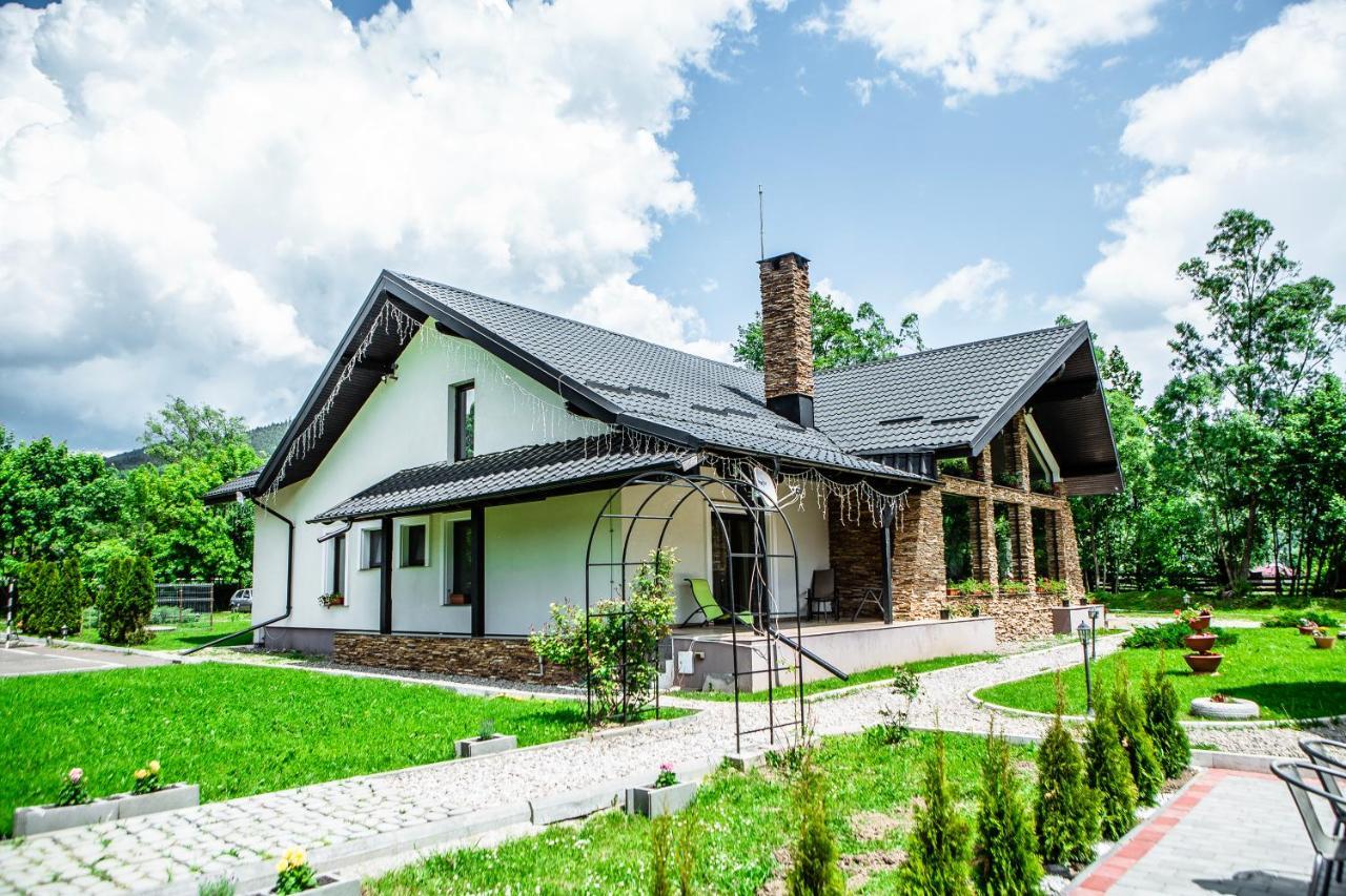 Pensiunea Arc Bucovina Vama  Ngoại thất bức ảnh
