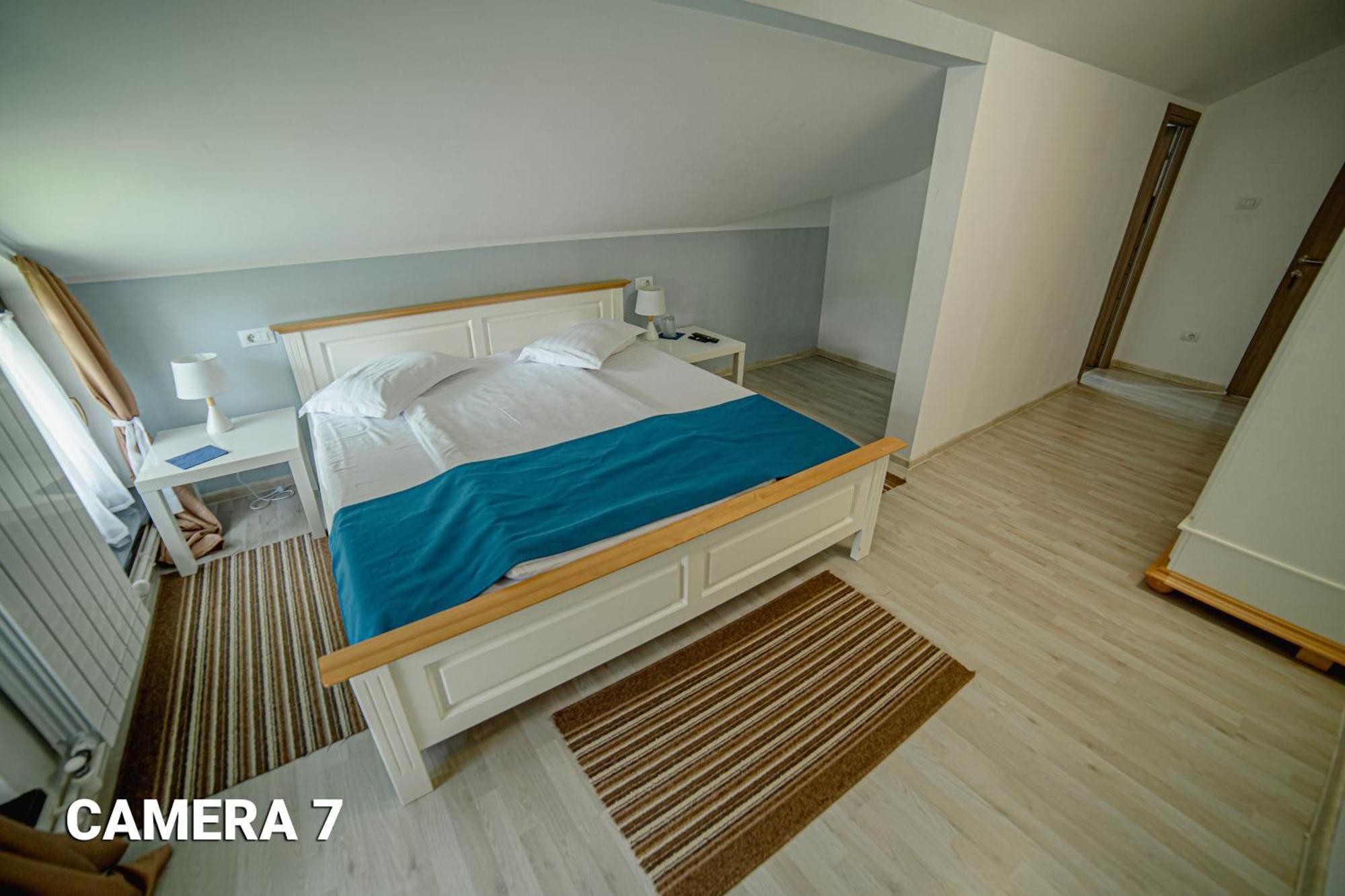 Pensiunea Arc Bucovina Vama  Phòng bức ảnh