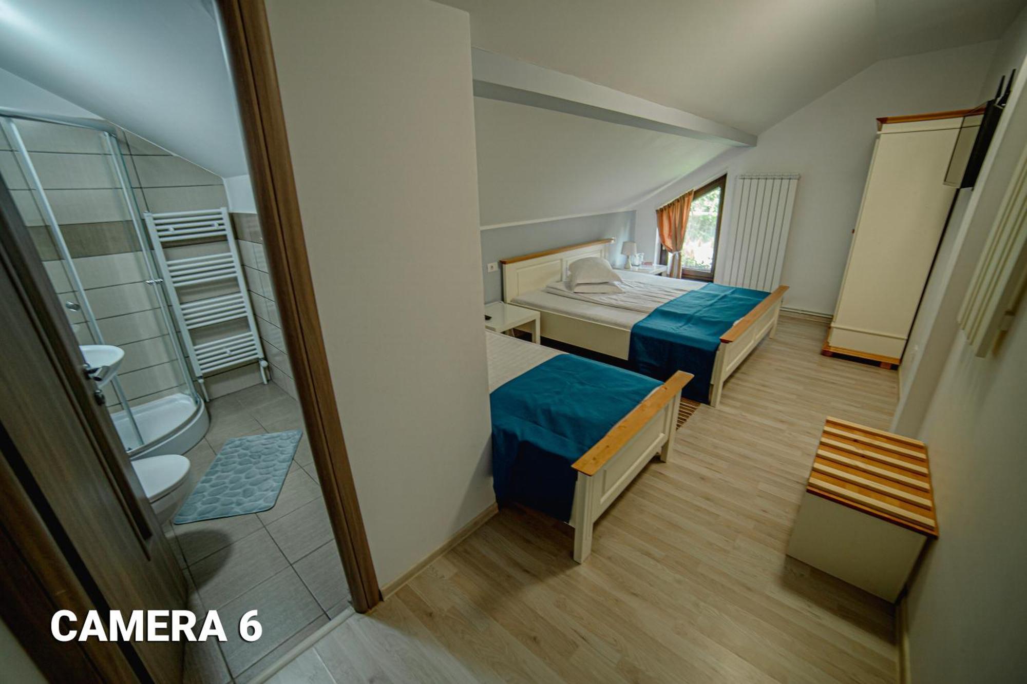 Pensiunea Arc Bucovina Vama  Phòng bức ảnh